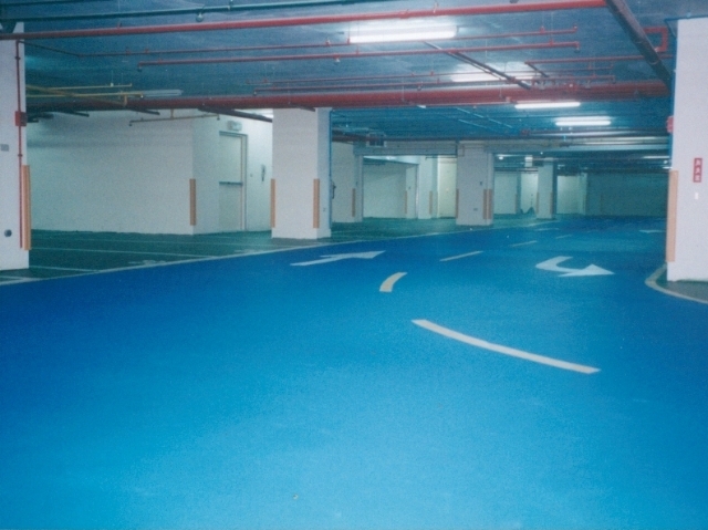 JIAN SHYR KEH駐車場床